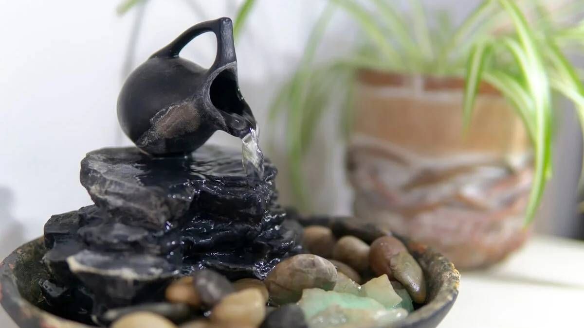 Feng Shui: dónde poner una fuente con agua en el hogar para alejar la mala energía. Feng Shui: dónde poner una fuente con agua en el hogar para alejar la mala energía.