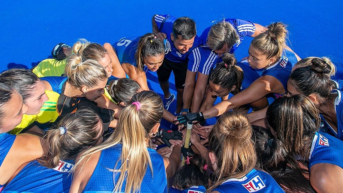 Fernando Ferrara es el nuevo DT de Las Leonas