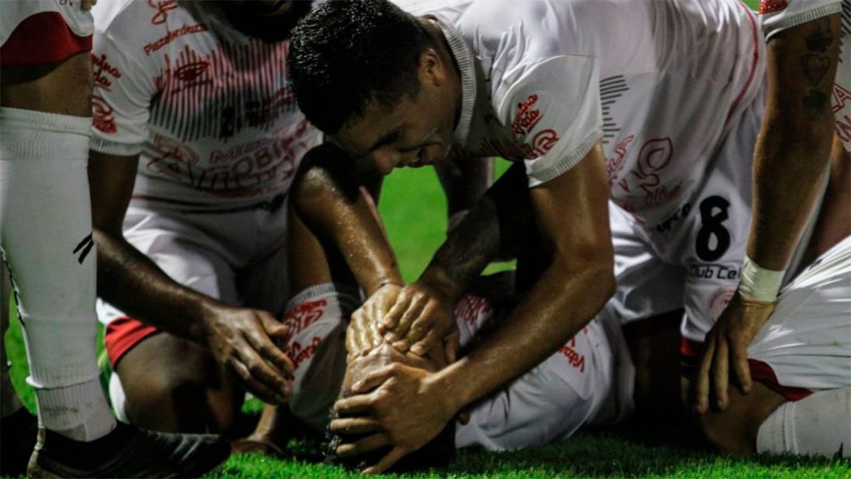 Huracán Las Heras hizo historia en la Copa Argentina 