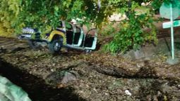Así quedó la camioneta municipal tras el accidente en Guaymallén.