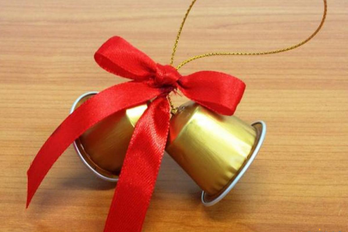 Así podrás reciclar las cápsulas y crear un hermoso adorno de Navidad. Así podrás reciclar las cápsulas y crear un hermoso adorno de Navidad.