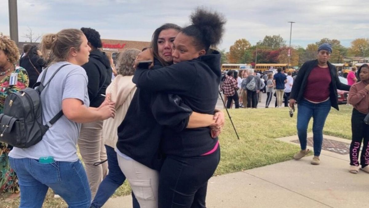Estados Unidos: nuevo tiroteo en una escuela deja tres muertos y seis heridos