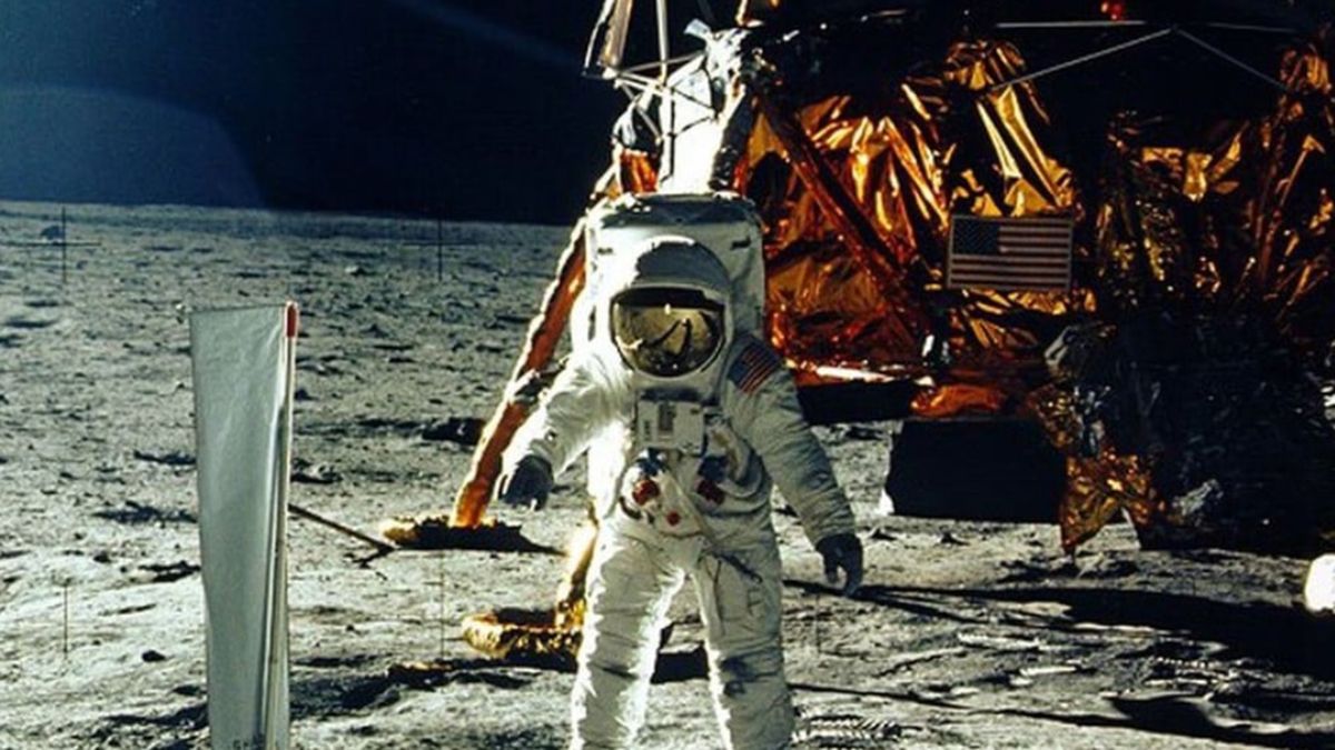 Edwin Buzz Aldrin, uno de los astronautas que pisó la Luna el 1969 Edwin Buzz Aldrin, uno de los astronautas que pisó la Luna el 1969