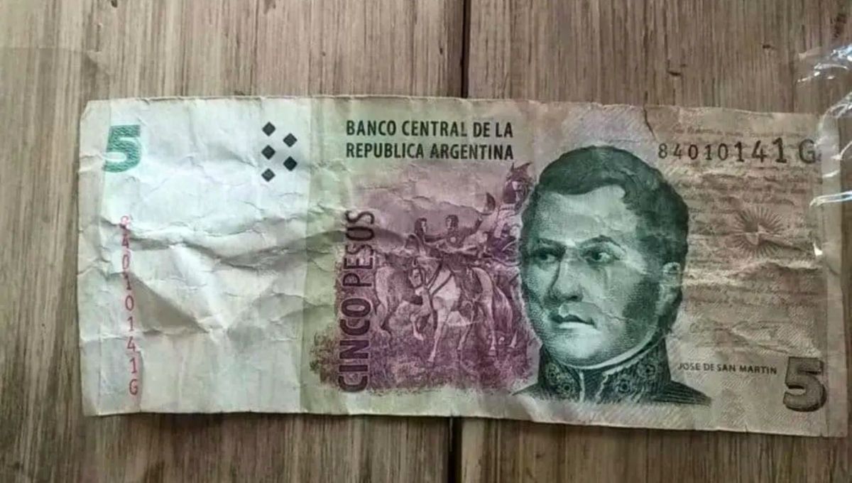 El diseño del billete ilustra la vida del General José de San Martín (1778-1850). El diseño del billete ilustra la vida del General José de San Martín (1778-1850).