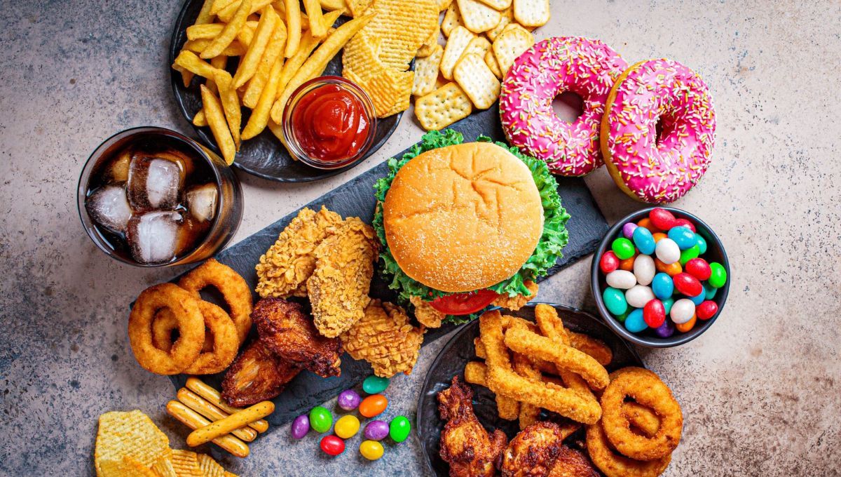 Entre los factores que explican este aumento aparecen la obesidad, la alimentación occidental rica en ultraprocesados, el sedentarismo y la exposición temprana a contaminantes ambientales. Entre los factores que explican este aumento aparecen la obesidad, la alimentación occidental rica en ultraprocesados, el sedentarismo y la exposición temprana a contaminantes ambientales.