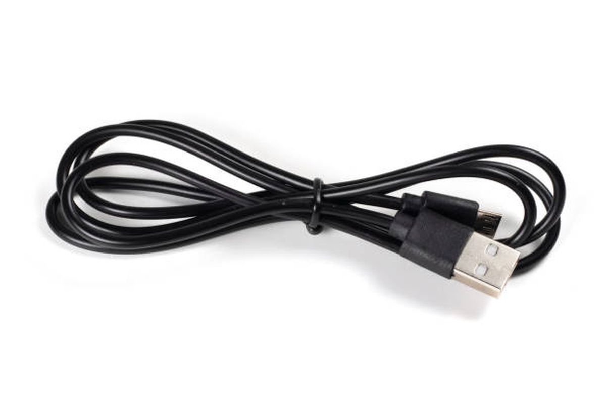 Reciclaje: dales una nueva oportunidad a tus viejos cables USB. Reciclaje: dales una nueva oportunidad a tus viejos cables USB.