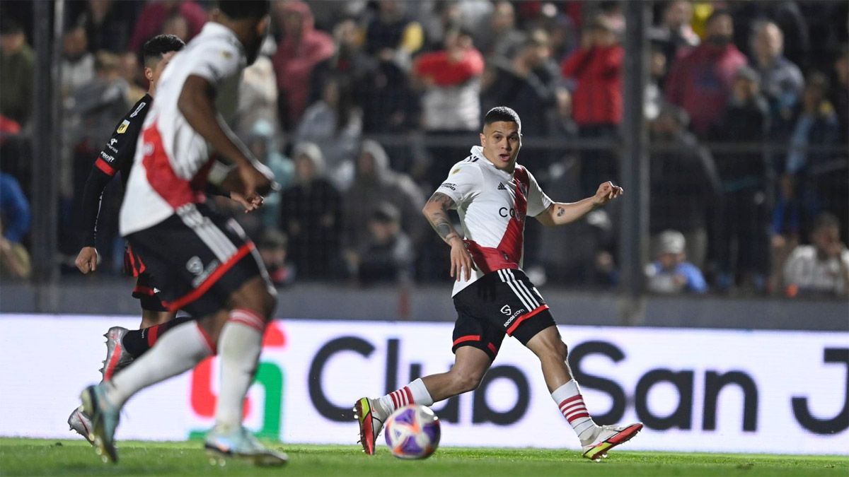 Juan Fernando Quintero viene demostrando un nivel altísimo en River Plate.