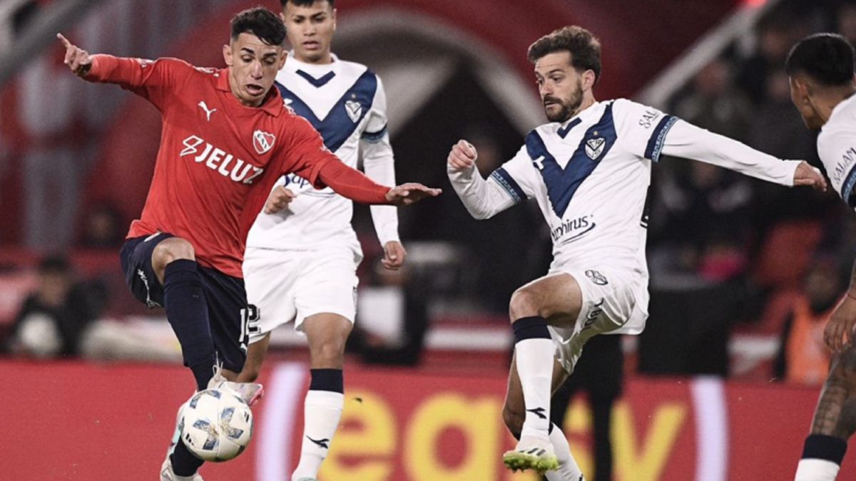 El ganador de Independiente - Vélez jugará en semifinales de la Copa Argentina ante Boca o Gimnasia La Plata. El ganador de Independiente - Vélez jugará en semifinales de la Copa Argentina ante Boca o Gimnasia La Plata.