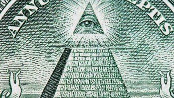 Qué hay detrás de la obsesión de algunos con los Illuminati