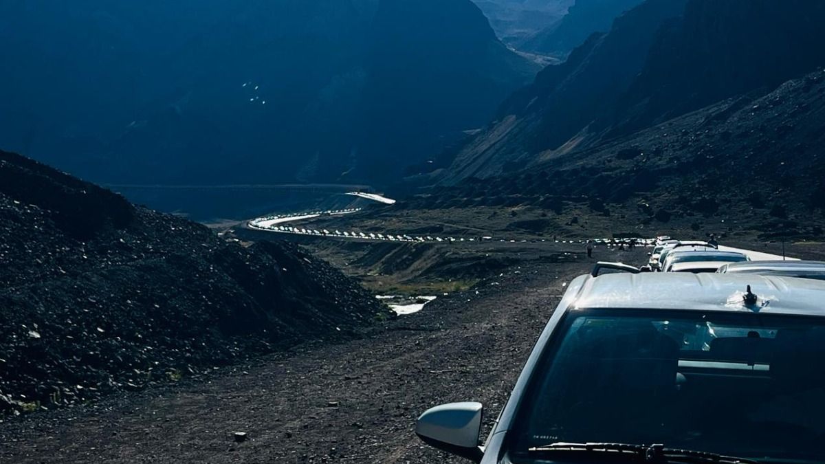 A media mañana quedó claro que para pasar a Chile habrá que armarse de paciencia. Foto: Osvaldo Valle. A media mañana quedó claro que para pasar a Chile habrá que armarse de paciencia. Foto: Osvaldo Valle.