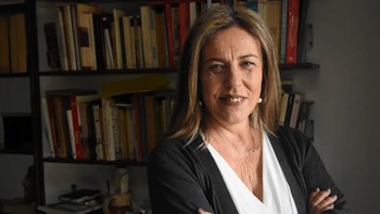 Beatriz Bragoni, doctora en Historia, es vicepresidenta de la Academia Nacional de la Historia
