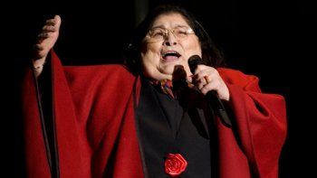 Familiares de Mercedes Sosa reclaman la restitución de una placa en Tucumán