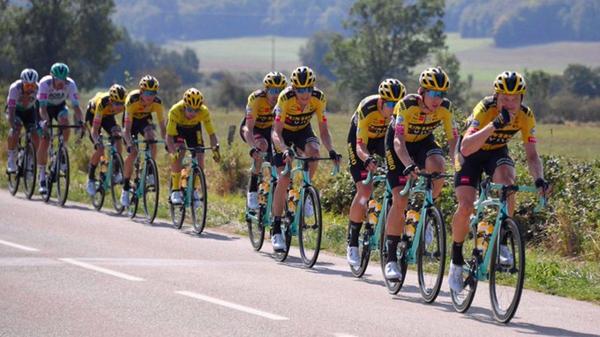 Tour de Francia: Primoz Roglic sigue más líder que nunca