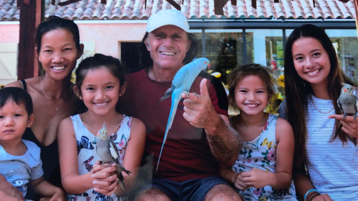 Guillermo Vilas celebra sus 70 años en familia