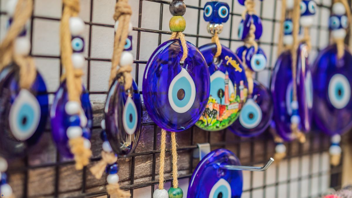 Ojo turco. Ojo turco.