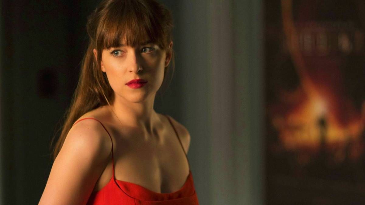 Dakota Johnson protagoniza Cincuenta sombras más oscuras en Netflix. 