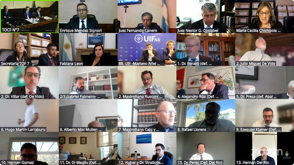 Comenzó el juicio por los Cuadernos de las coimas a Cristina y 7 mendocinos entre 87 acusados