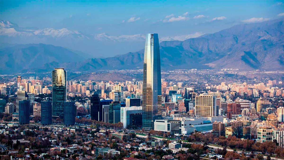 Atención al pronóstico, sobre todo en Santiago de Chile.