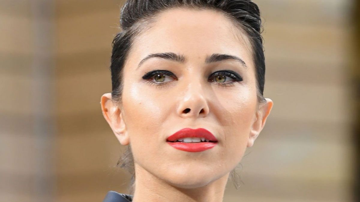 La actriz Daniella Rahme la rompe con su papel protagónico en la nueva serie de Netflix.