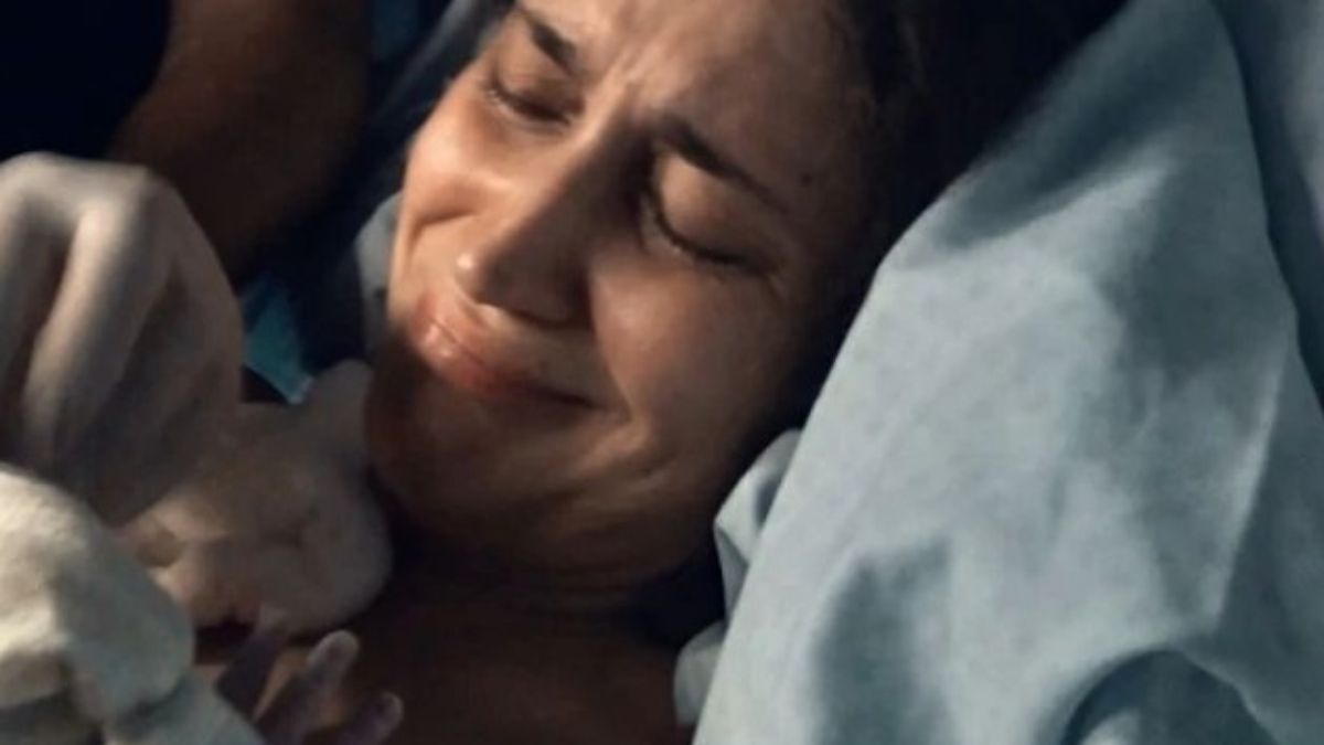 La periodista de Canal Nueve, con inicios de Radio Nihuil, Vanina Vitale, hizo un pedido solidario para que recen por la salud de su bebé recién nacido, que padece una enfermedad congénita y pelea por su vida.