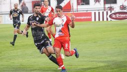 Deportivo Maipú perdió ante Estudiantes de Caseros.