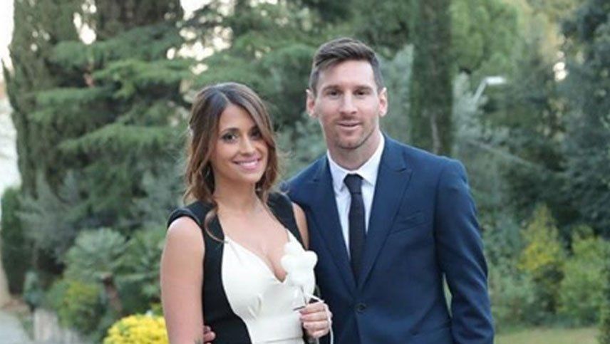 La curiosa foto de Antonela Roccuzzo, Lionel Messi y un tercero en discordia