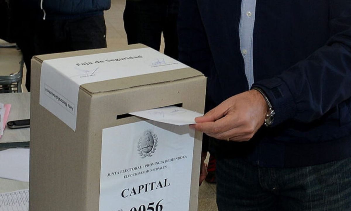Vecinos de la Ciudad de Mendoza ya pueden consultar los perfiles de los candidatos en 
