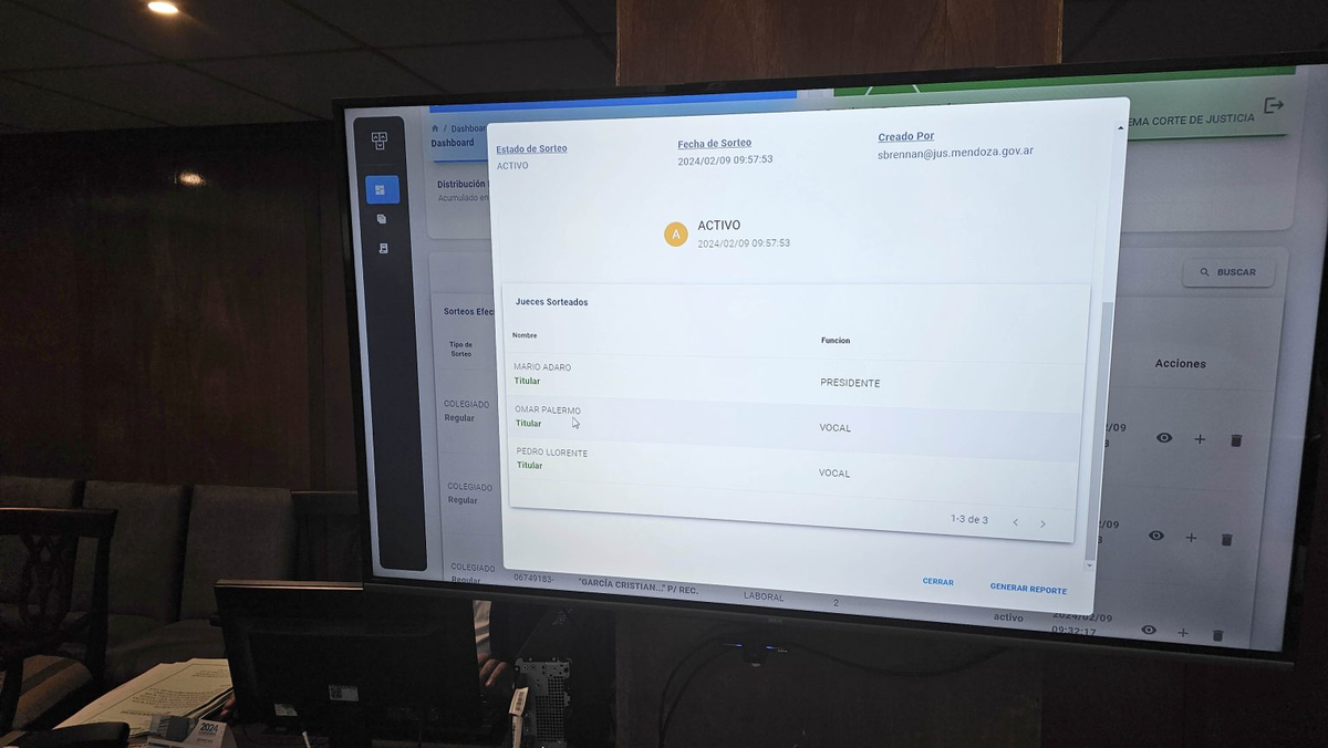 Tras el sorteo, la pantalla revela qué supremos atenderán cada causa y si tendrán el rol de preopinante (elabora cada fallo) o de vocal (puede adherir o no a ese primer fallo y hasta elaborar uno nuevo).