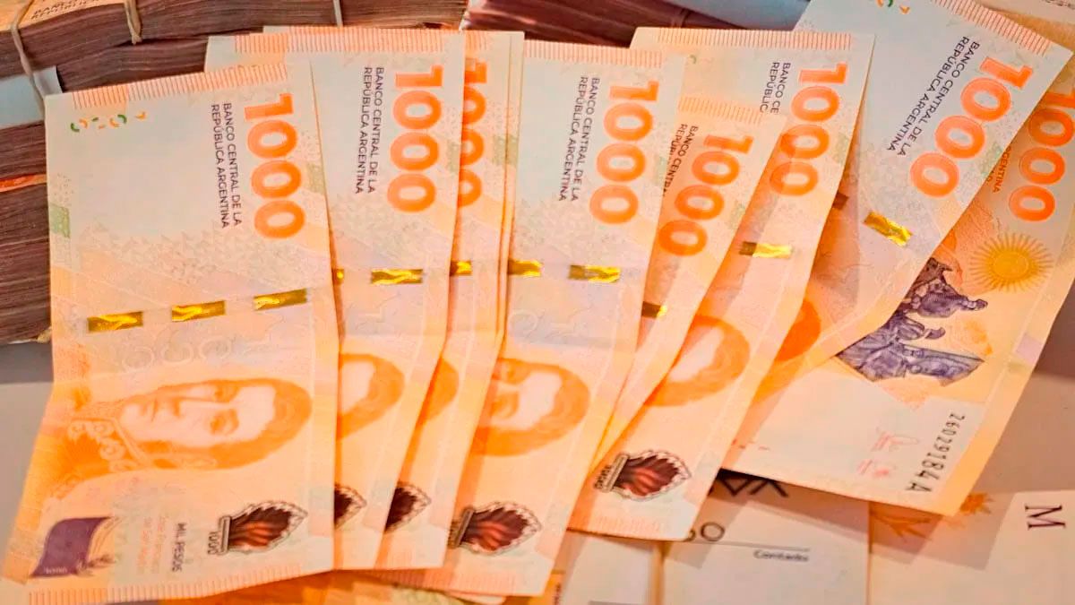 Cómo se cobra el nuevo AUMENTO de sueldo, del 18,13%, que lograron estos TRABAJADORES