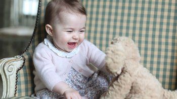 La princesa Charlotte y sus fotos a los 6 meses