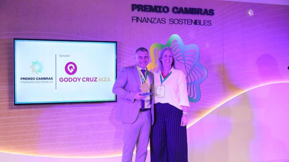 Godoy Cruz fue el único municipio del país premiado por sus finanzas sostenibles