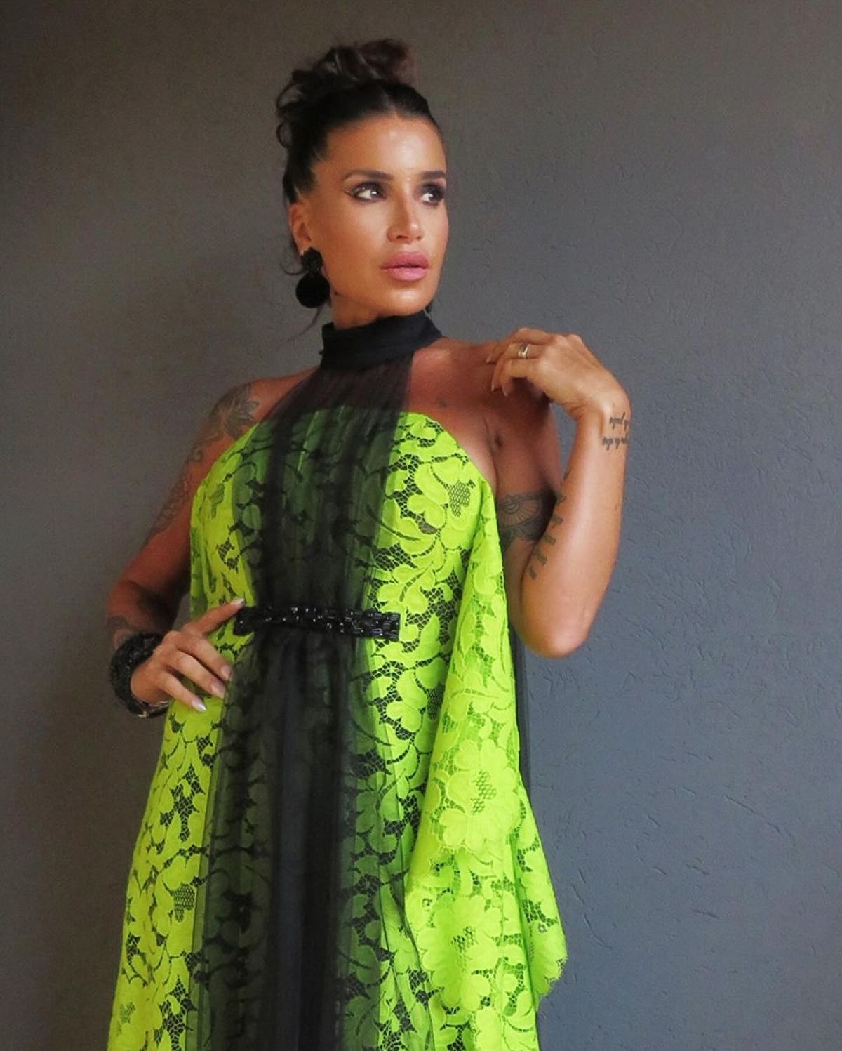 Florencia Peña es la reina de las transparencias llevándolas al extremo. Florencia Peña es la reina de las transparencias llevándolas al extremo.