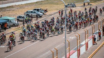 Volvió el ciclismo y hubo fiesta en el Jorge Ángel Pena