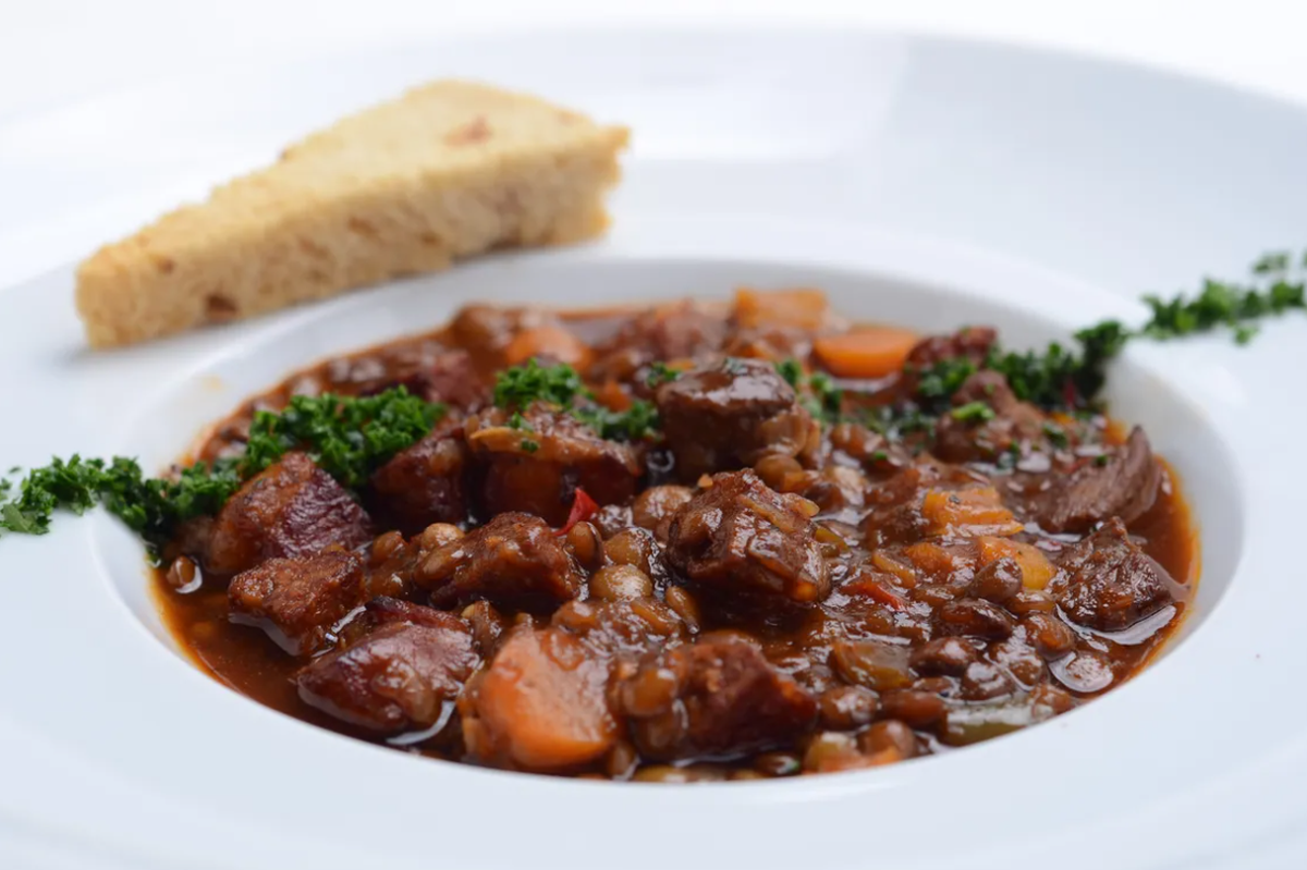 ¡En días frescos lo ideal es comer guiso de lentejas! ¡En días frescos lo ideal es comer guiso de lentejas!