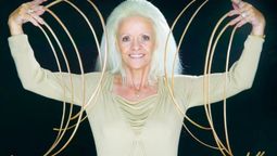 Lee Redmond, la mujer que no se cortó las uñas en 30 años.&nbsp;
