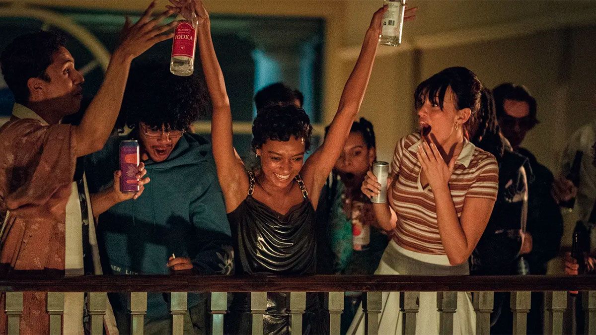 Todo ya de Netflix llega con una interpretación brillante de Sophie Wilde. Todo ya de Netflix llega con una interpretación brillante de Sophie Wilde.