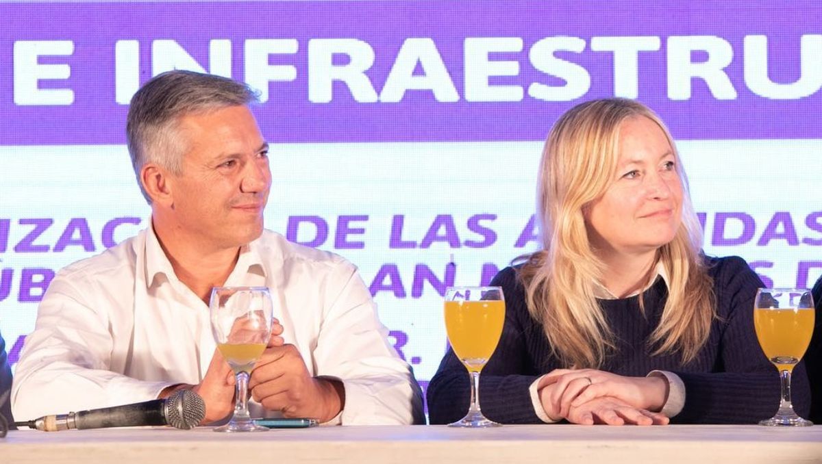 Alejandro Molero es el alfil de Cornejo en Alvear. En la foto, junto a la precandidata a la vicegobernación de Cambia Mendoza Hebe Casado (PRO).