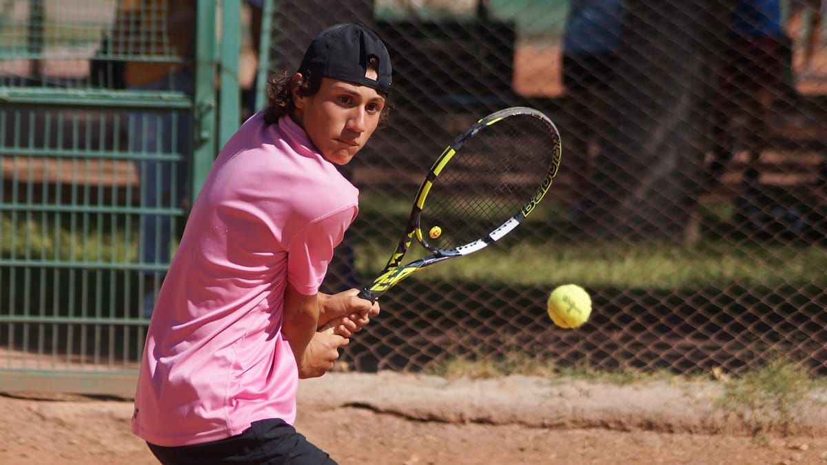 Genaro viajará a Brasil para buscar el pasaje a Wimbledon. Genaro viajará a Brasil para buscar el pasaje a Wimbledon.