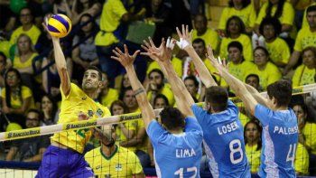 Argentina volvió a perder con Brasil
