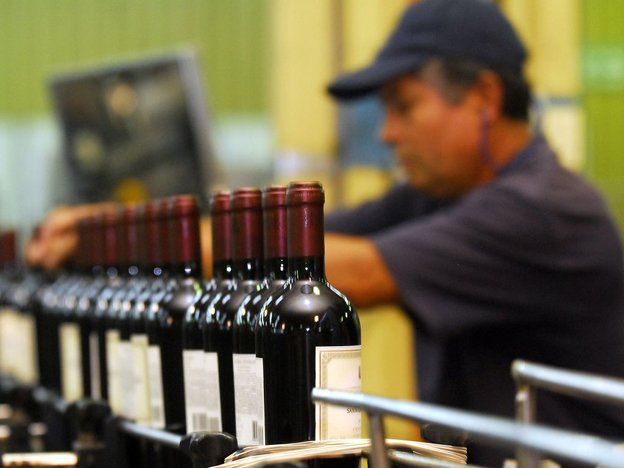 La industria local padece el cepo al dólar para importar insumos decisivos