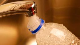 Por qué no conviene rellenar de nuevo las botellas de plástico descartables