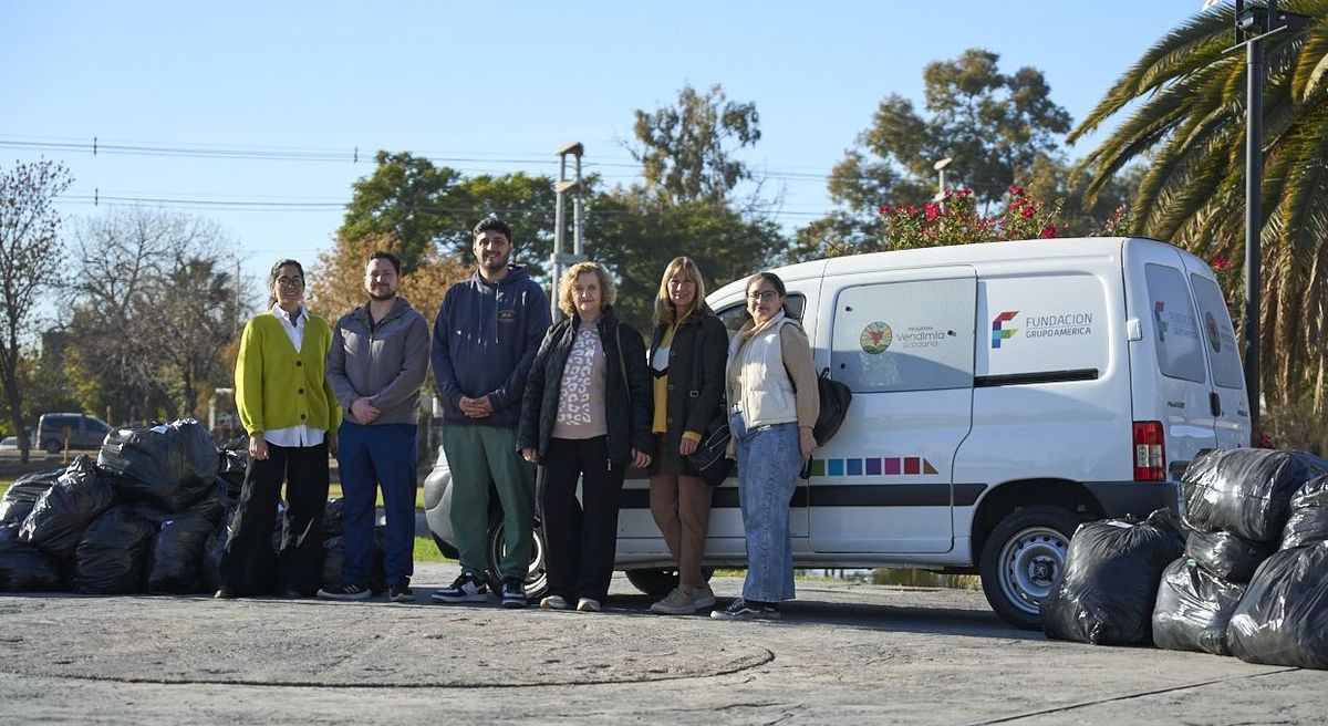 Se realizó la octava edición de la campaña Frío Cero para dar abrigo a quienes más lo necesitan. Foto: Axel Lloret&nbsp;