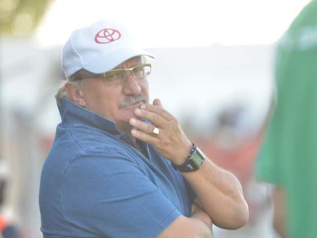 Sperdutti todavía no define los once para enfrentar a Rivadavia de Lincoln