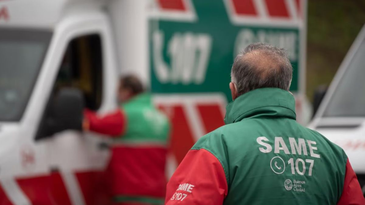 Los médicos del SAME que llegaron al departamento del efectivo retirado de Prefectura solo constataron su muerte. Los médicos del SAME que llegaron al departamento del efectivo retirado de Prefectura solo constataron su muerte.