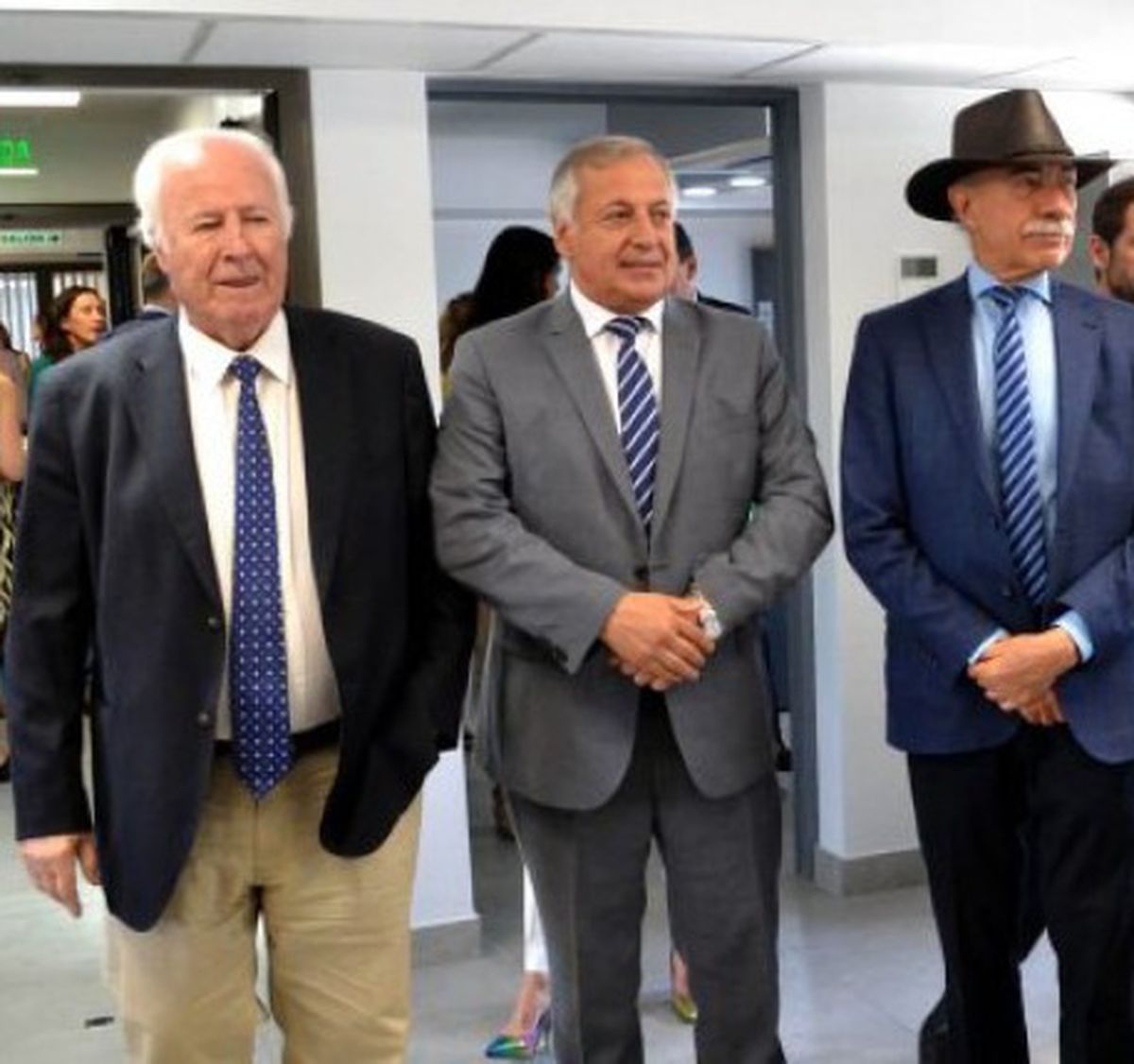 Entre otros magistrados mendocinos, Pedro Llorente, Alejandro Gullé y José Valerio siguen en funciones porque aquí no rige la edad tope para dejar el cargo. Entre otros magistrados mendocinos, Pedro Llorente, Alejandro Gullé y José Valerio siguen en funciones porque aquí no rige la edad tope para dejar el cargo.