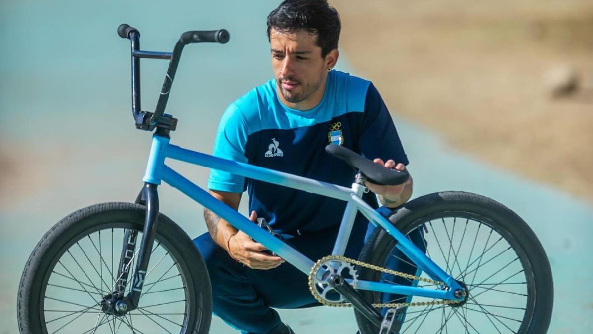 José Maligno Torres y su pasión: la bicicleta de BMX Freestyle. José Maligno Torres y su pasión: la bicicleta de BMX Freestyle.