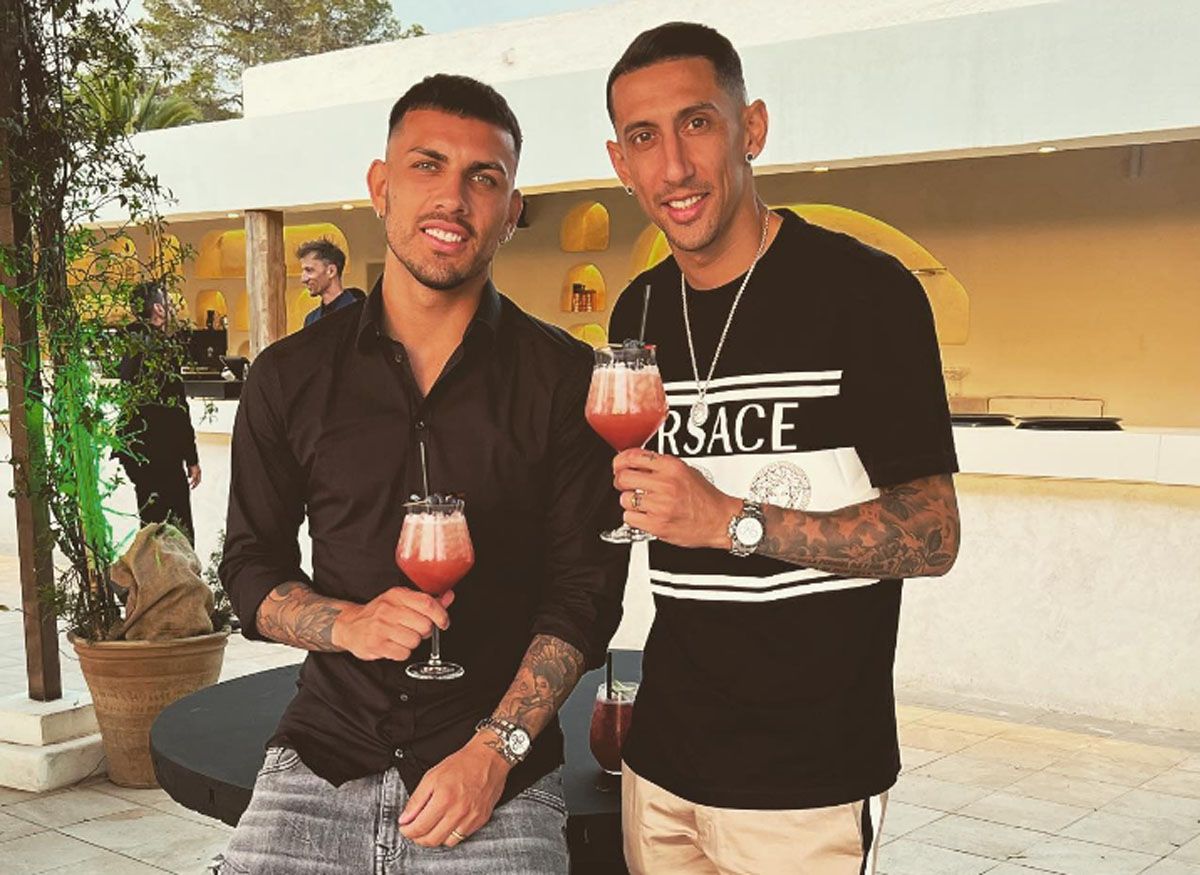 Leandro Paredes y Ángel Di María fueron compañeros en el PSG y la Selección Argentina y ahora lo serán en Juventus