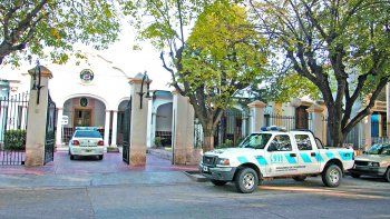 Una mujer dijo que un hombre la manoseó en el micro y lo detuvieron