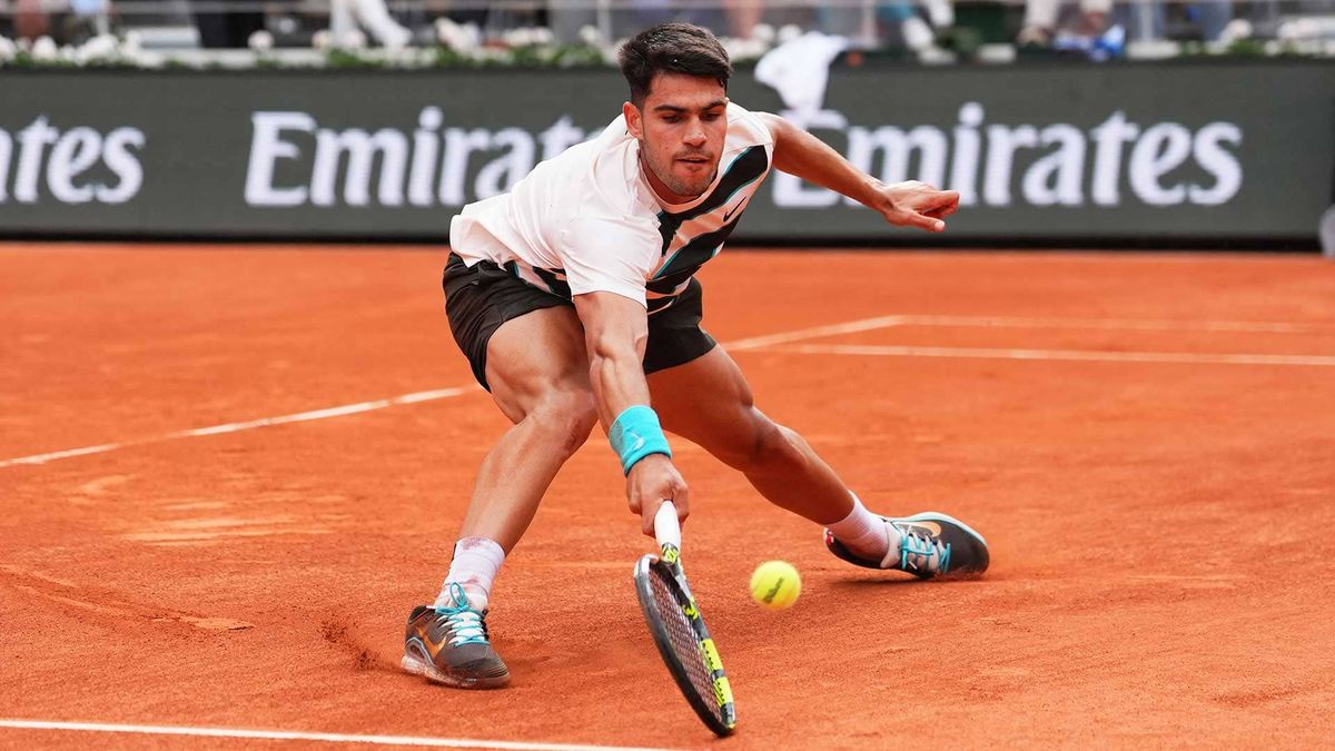 Carlos Alcaraz ya está en semis.