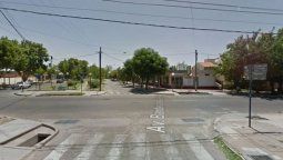Le robaron a un joven cuando se bajó del colectivo y escaparon a los tiros